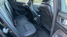 Volvo Xc40 2.0 T4 Inscription 5dr AWD Geartronic Petrol Estate